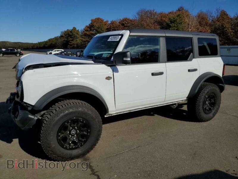 2023 Ford BRONCO Bronco BAS (VIN 1FMEE5DP0PLA94056) — фото 1 из 13, Copart, повреждение: передняя часть