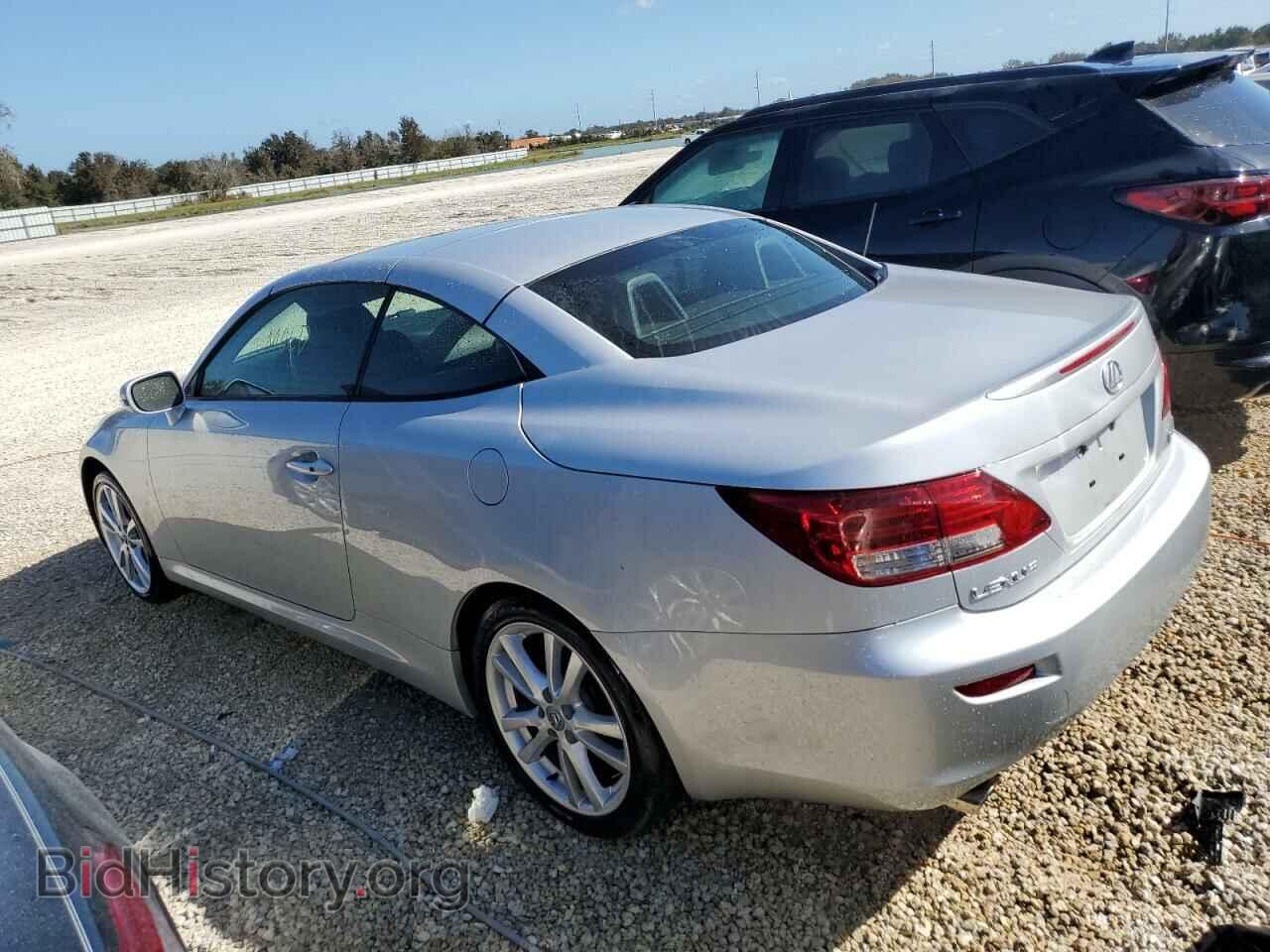 2010 LEXUS IS - VIN: JTHFE2C29A2500246 - Фото 2
