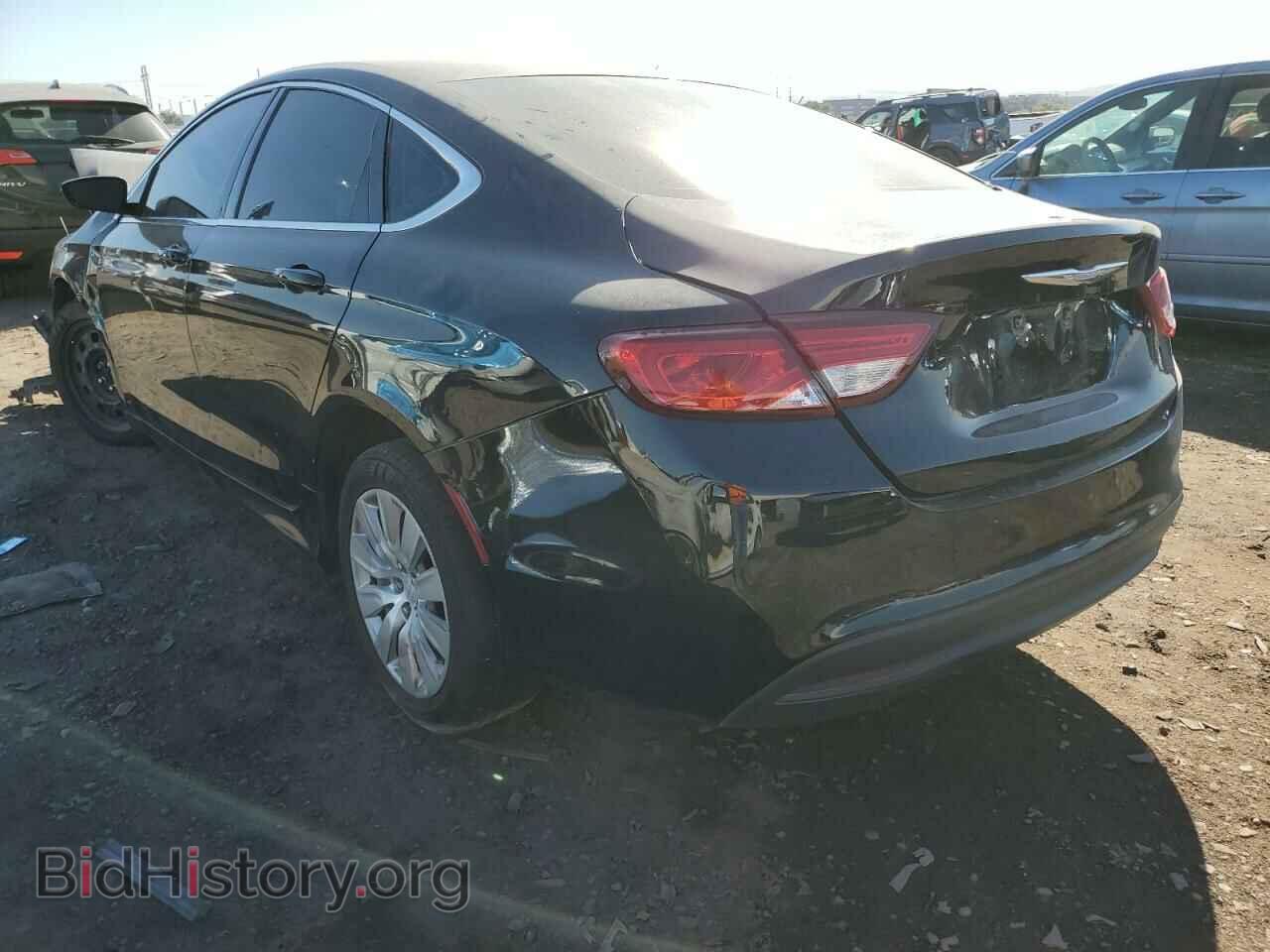 2016 CHRYSLER 200 - VIN: 1C3CCCFB1GN108191 - Фото 2