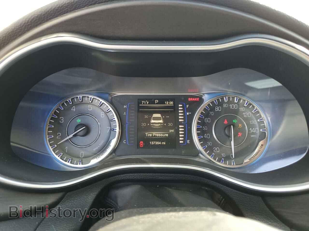 2016 CHRYSLER 200 - VIN: 1C3CCCFB1GN108191 - Фото 9