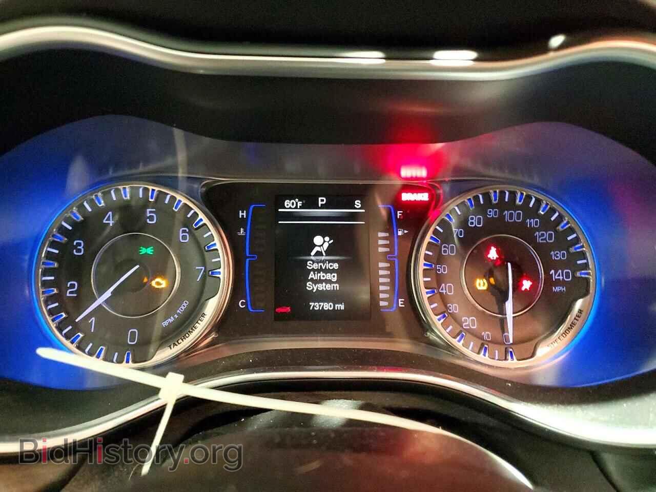 2016 CHRYSLER 200 - VIN: 1C3CCCAB7GN120921 - Фото 9