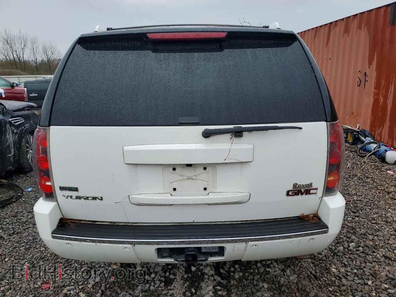 2011 GMC YUKON - VIN: 1GKS2EEF3BR207434 - Photo 6