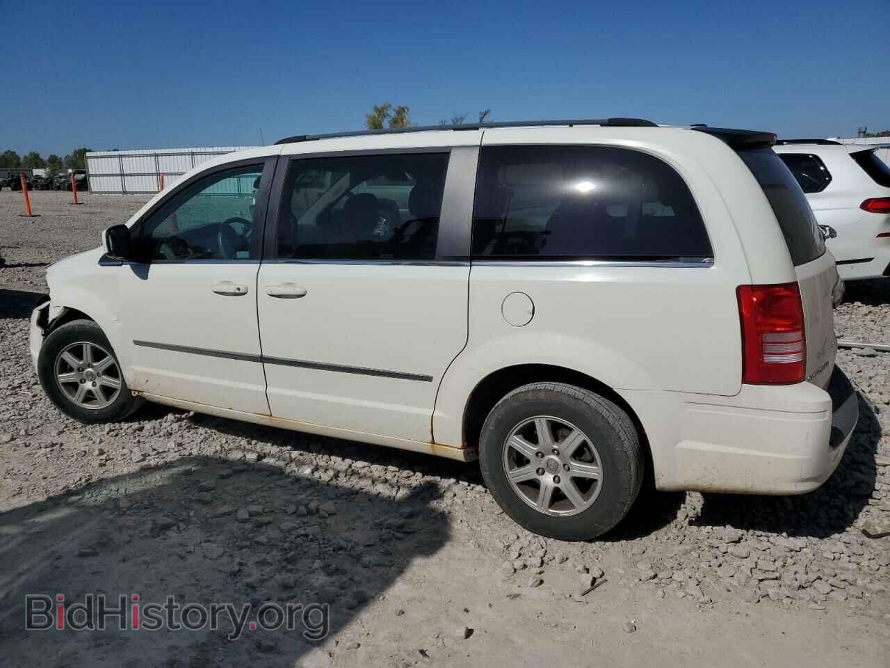 2010 CHRYSLER MINIVAN - VIN: 2A4RR5D19AR278443 - Фото 2