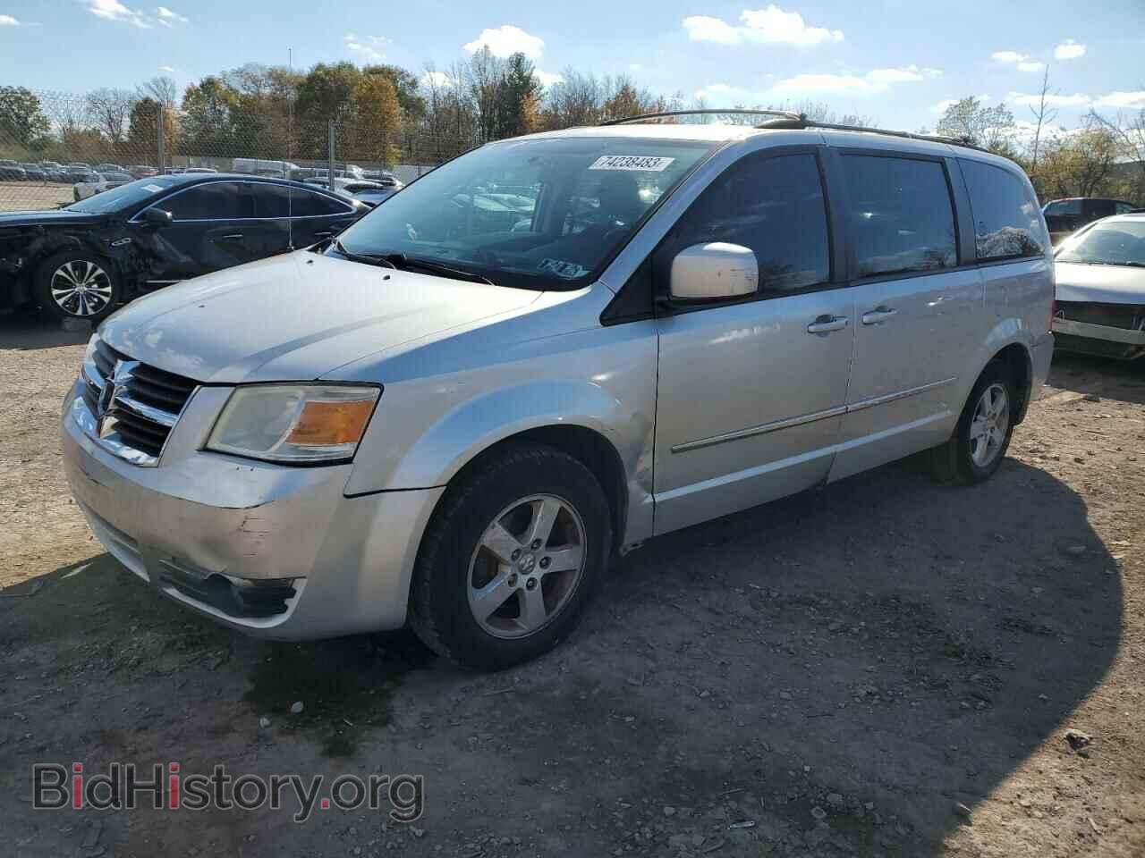 Фотография 2D4RN5D10AR216272 - DODGE CARAVAN 2010