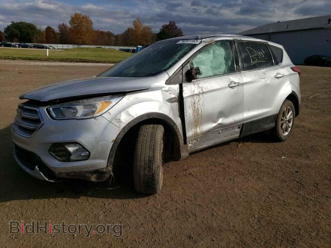 Фотография 1FMCU0GD2KUC22962 - FORD ESCAPE 2019