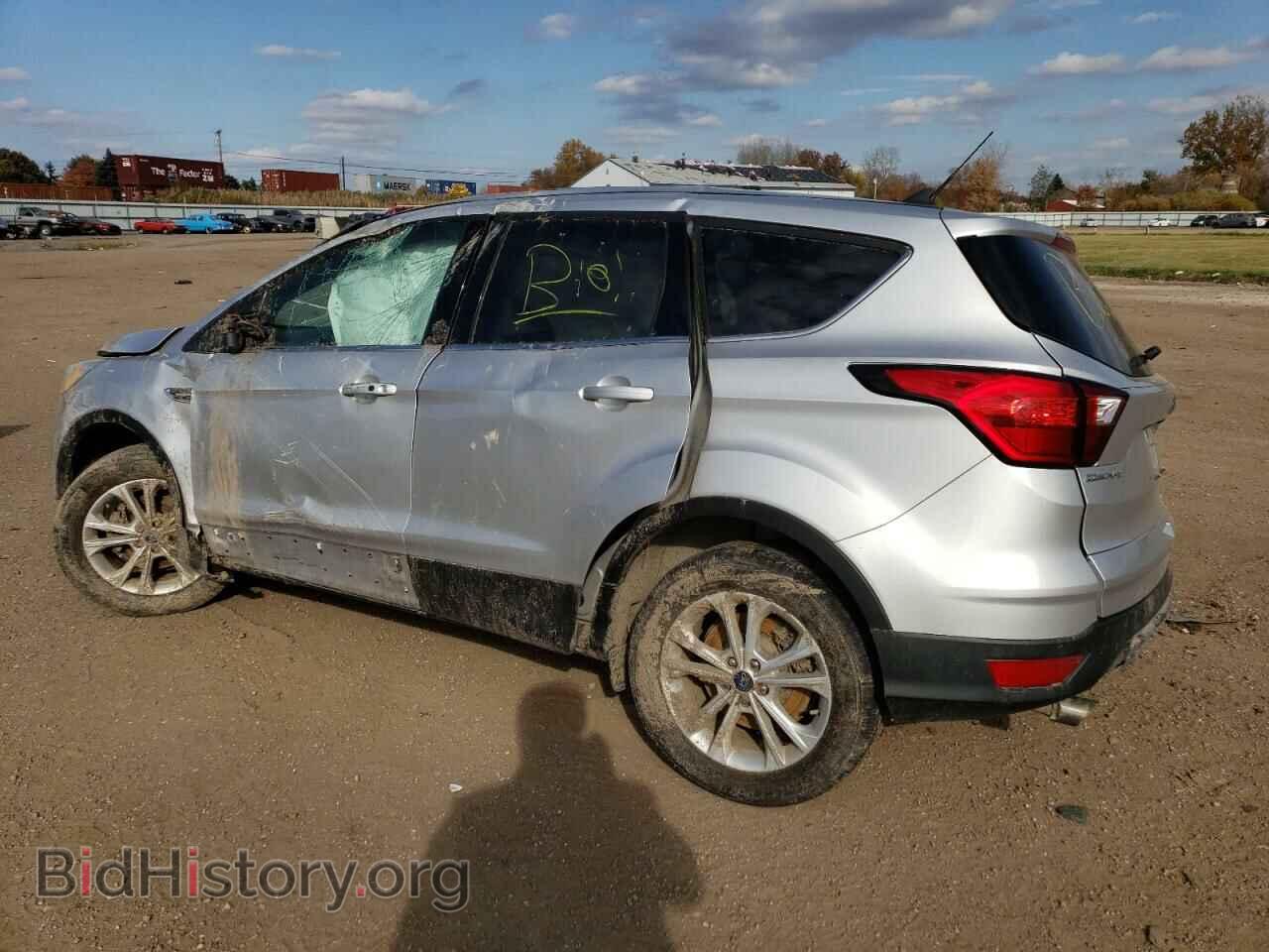 2019 FORD ESCAPE - VIN: 1FMCU0GD2KUC22962 - Photo 2