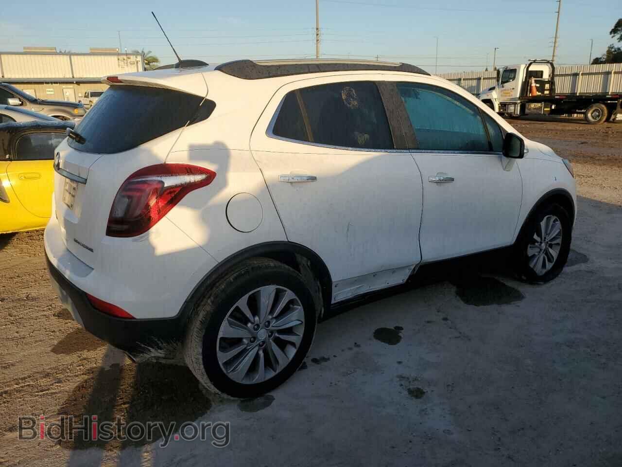 2018 BUICK ENCORE - VIN: KL4CJASB2JB636658 - Photo 3