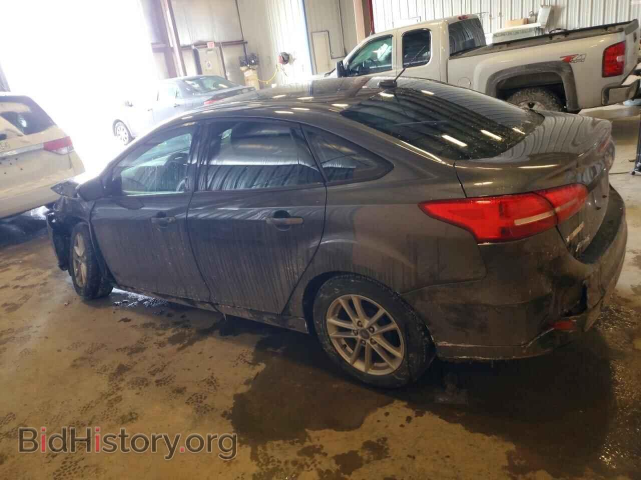 2017 FORD FOCUS - VIN: 1FADP3F25HL348044 - Фото 2