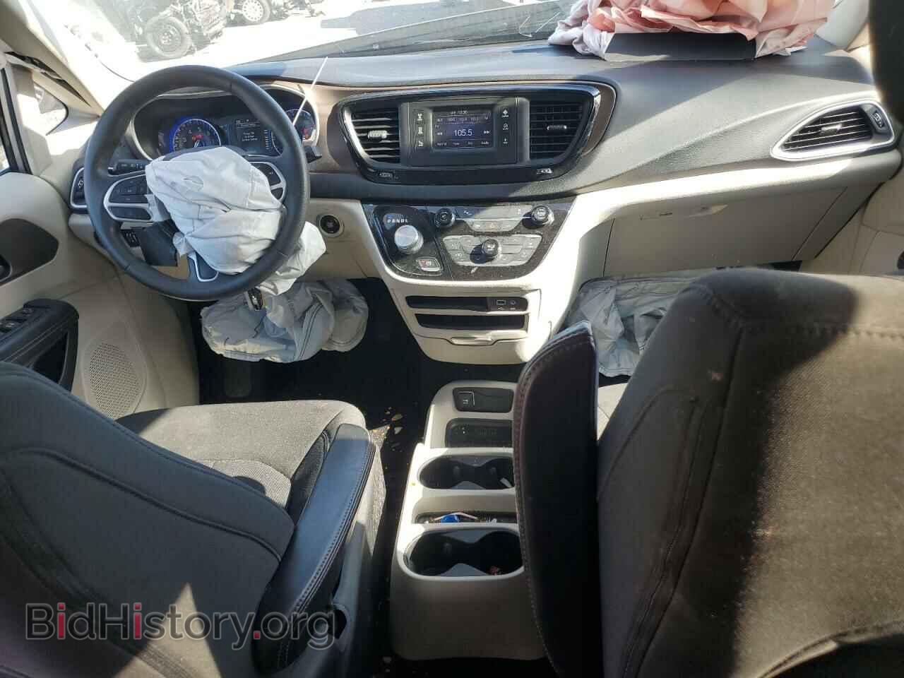 2017 CHRYSLER PACIFICA - VIN: 2C4RC1CG5HR502775 - Photo 8