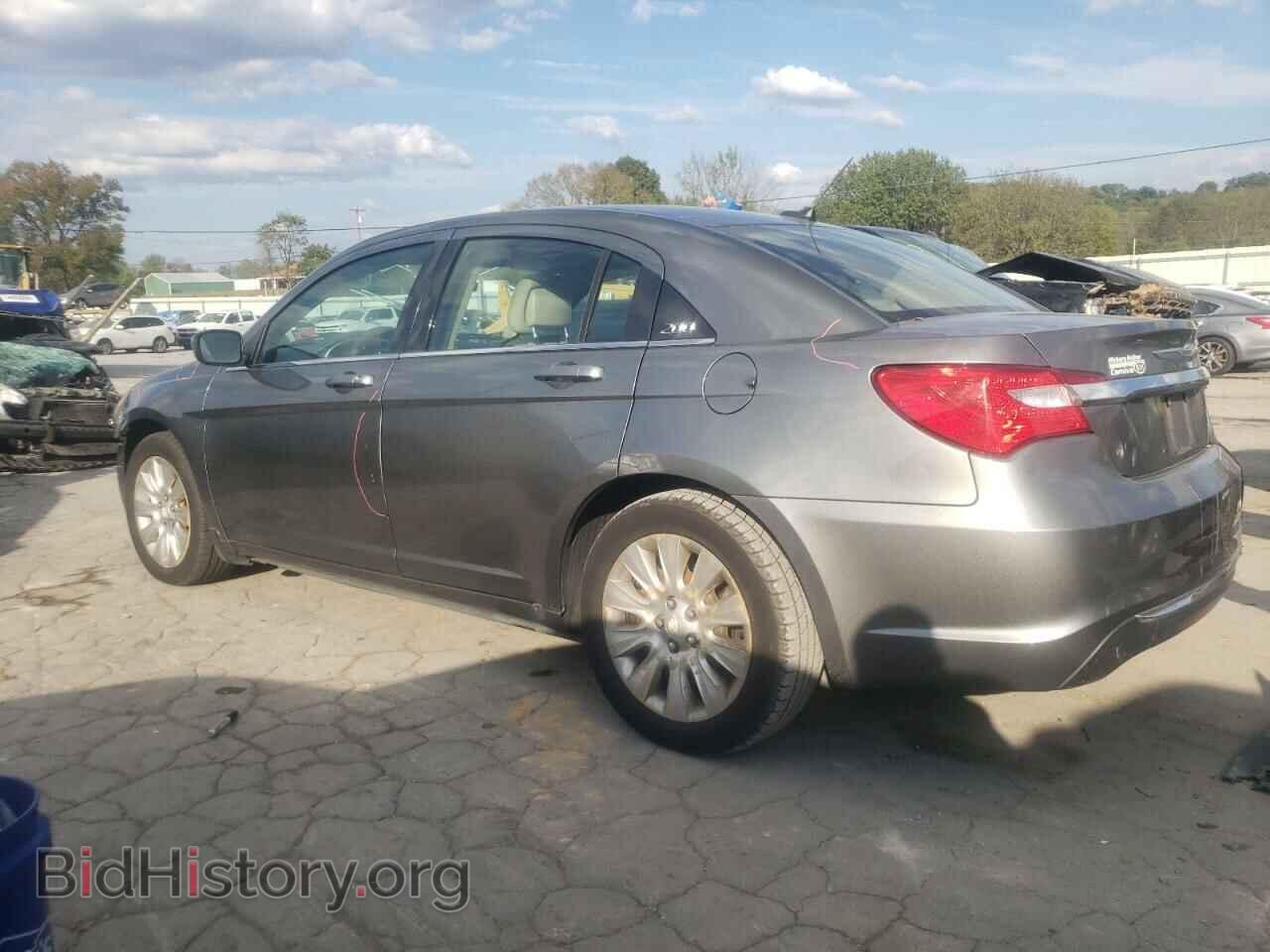 2012 CHRYSLER 200 - VIN: 1C3CCBAB9CN163287 - Фото 2