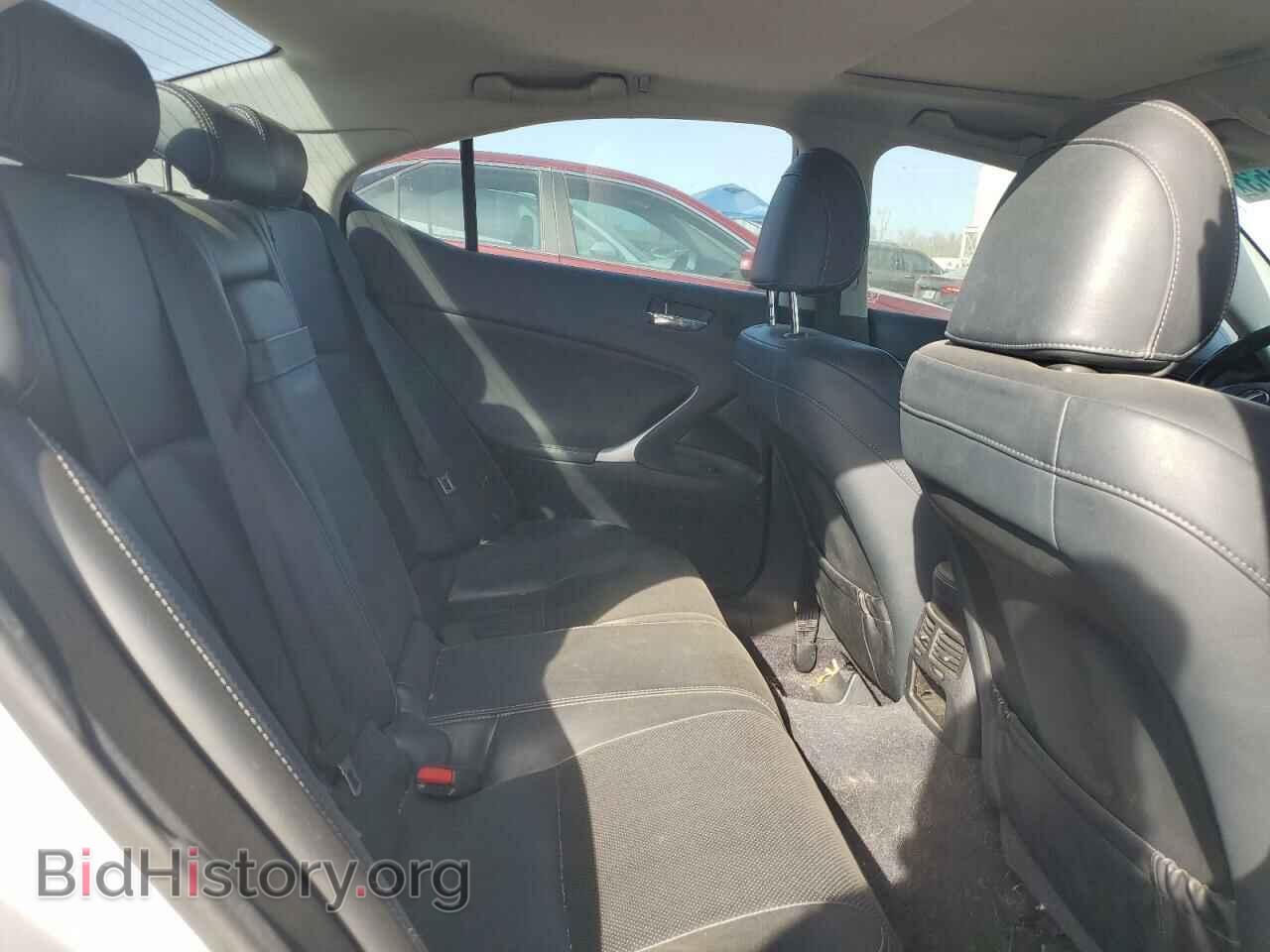 2011 LEXUS IS - VIN: JTHCF5C23B5052720 - Photo 10
