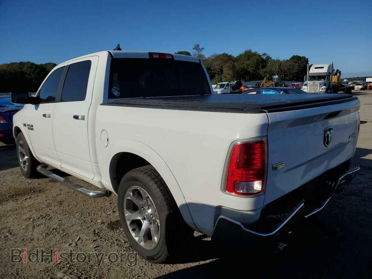 2017 RAM 1500 - VIN: 1C6RR7NT8HS854637 - Фото 2