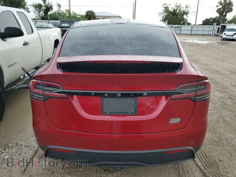 2024 Tesla MODEL X (VIN 7SAXCBE63RF449074) — фото 6 из 14