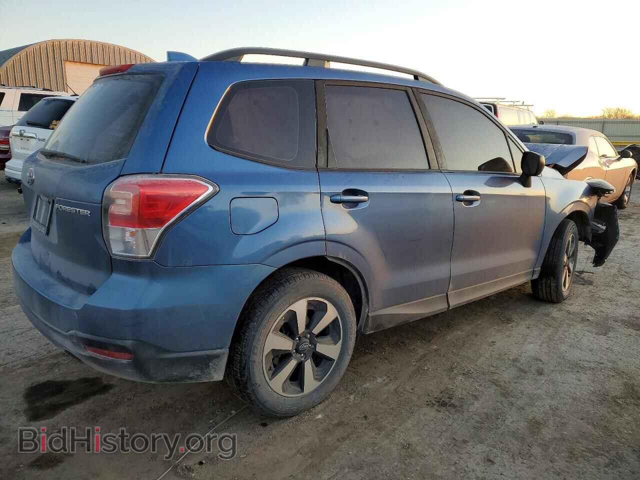 2018 SUBARU FORESTER - VIN: JF2SJABC7JH570715 - Фото 3