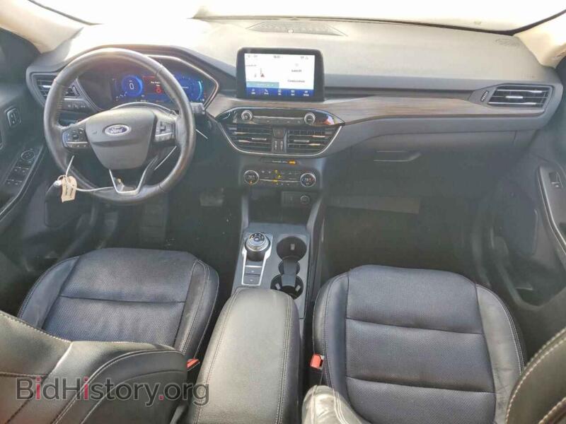 2020 Ford ESCAPE (VIN 1FMCU9J9XLUA14855) — фото 8 из 13