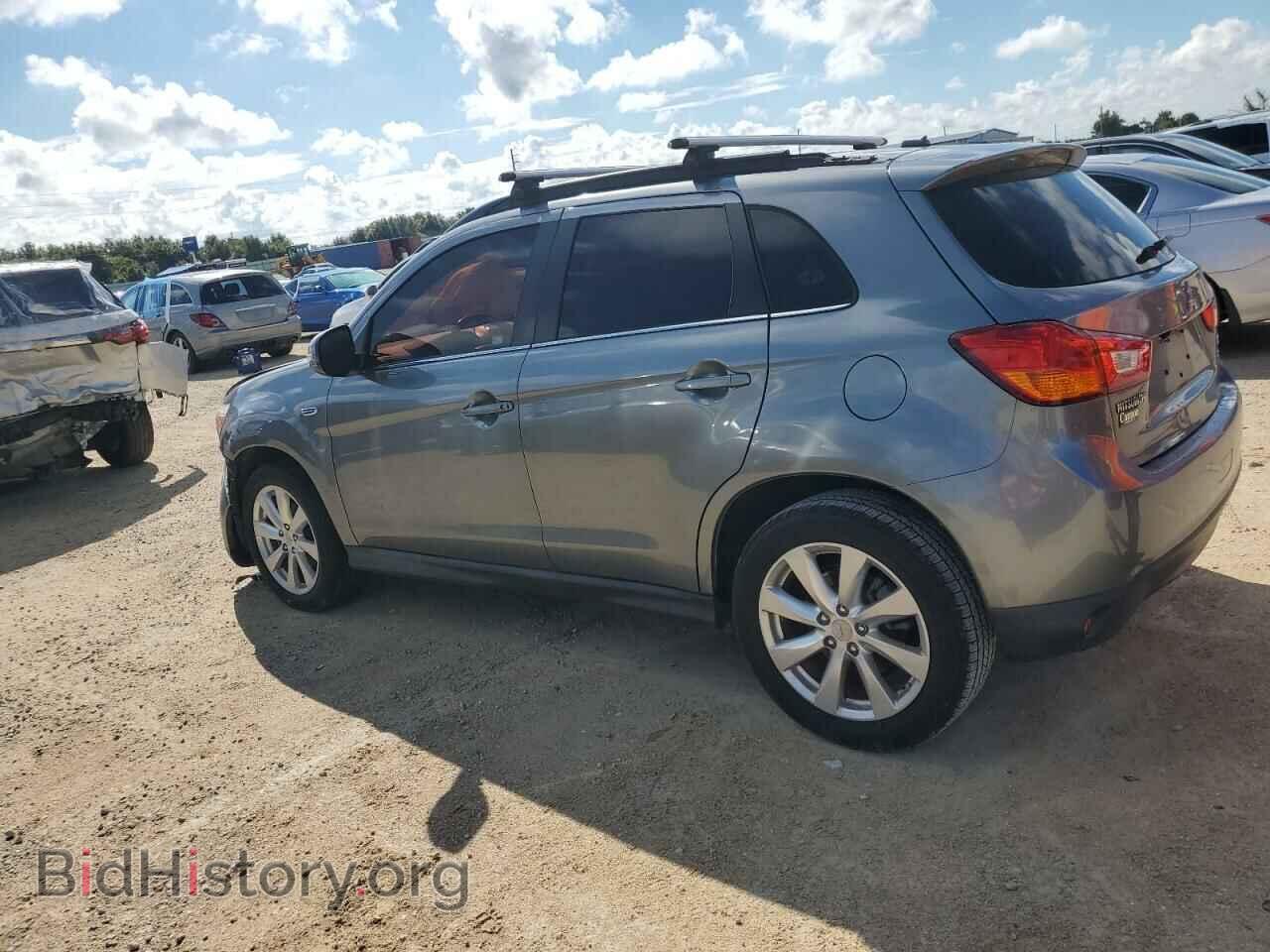 2015 MITSUBISHI OUTLANDER - VIN: 4A4AP4AW3FE052432 - Фото 2