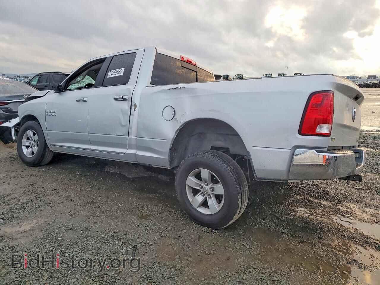 2017 RAM 1500 - VIN: 1C6RR6GG2HS804438 - Photo 2