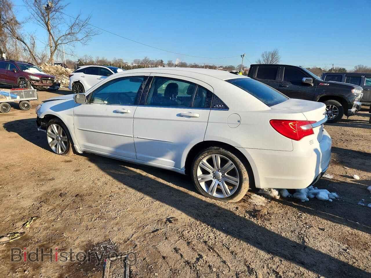 2013 CHRYSLER 200 - VIN: 1C3CCBBB6DN714663 - Фото 2