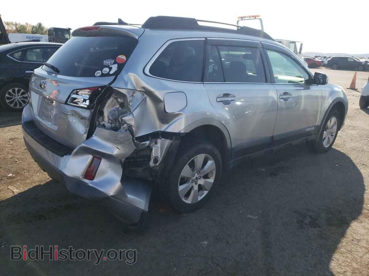 2012 SUBARU OUTBACK - VIN: 4S4BRBKC8C3211074 - Фото 3