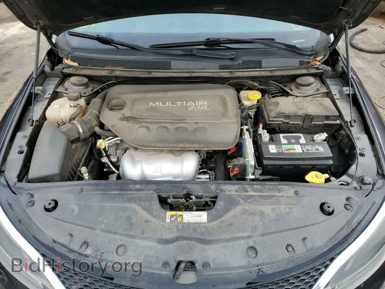 2016 CHRYSLER 200 - VIN: 1C3CCCAB2GN181934 - Фото 11