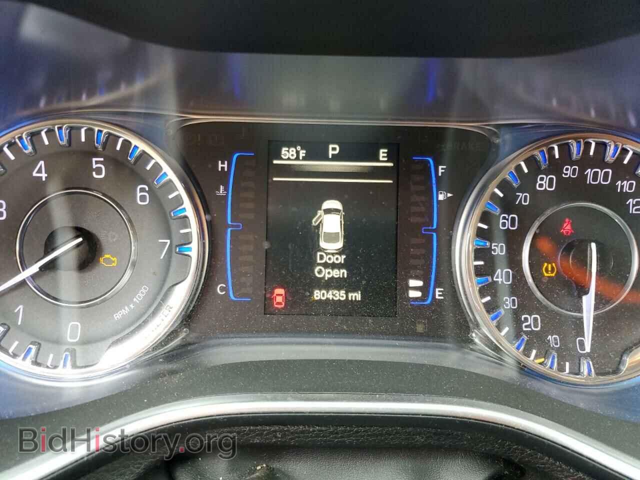 2016 CHRYSLER 200 - VIN: 1C3CCCAB2GN181934 - Фото 9