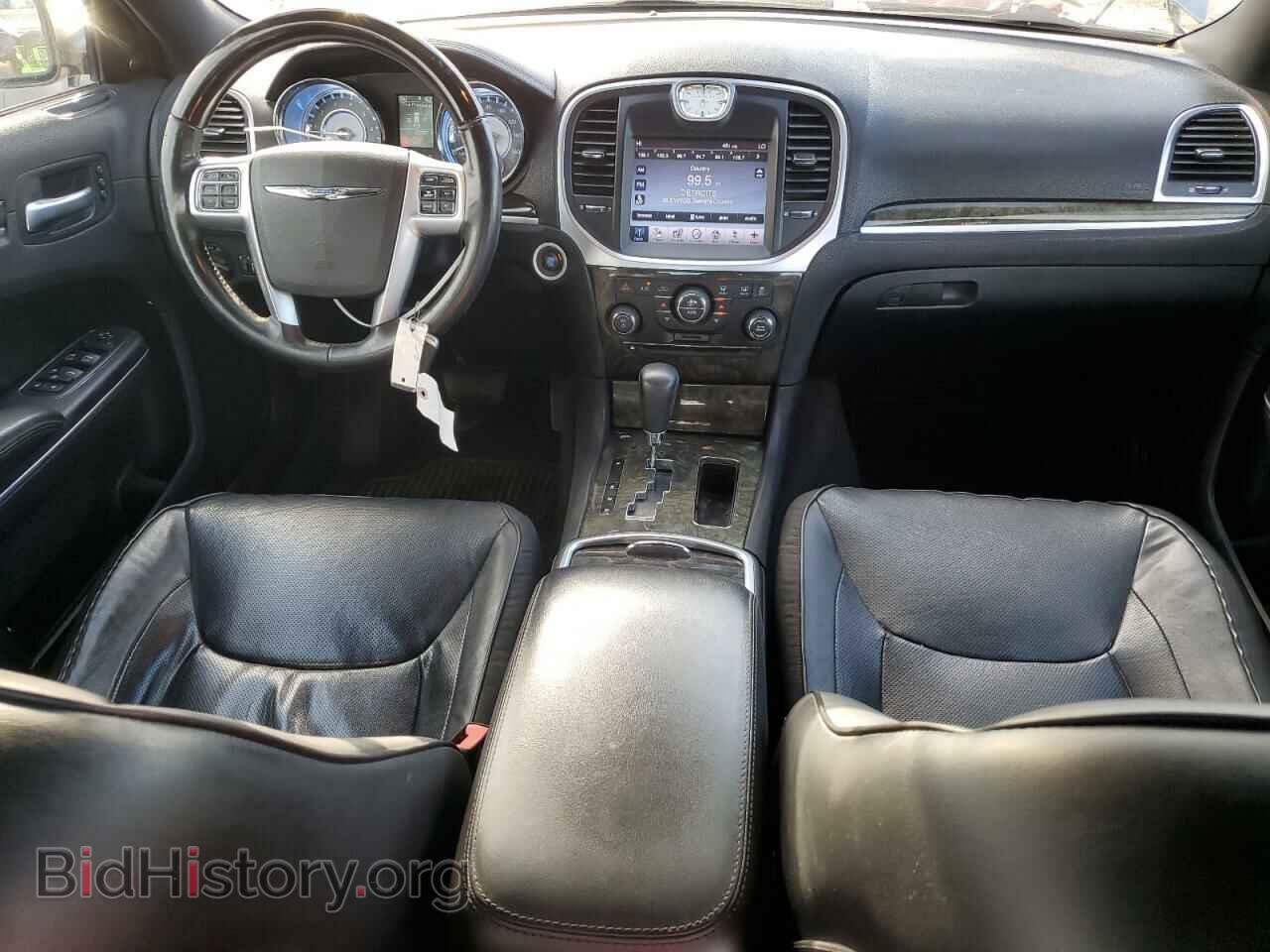 2011 CHRYSLER 300 - VIN: 2C3CK6CT7BH611775 - Фото 8