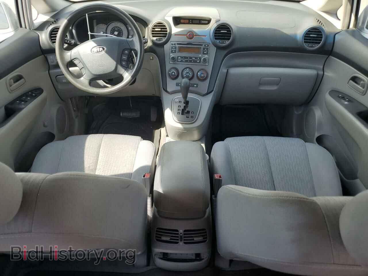 2007 KIA RONDO - VIN: KNAFG525077072973 - Фото 8