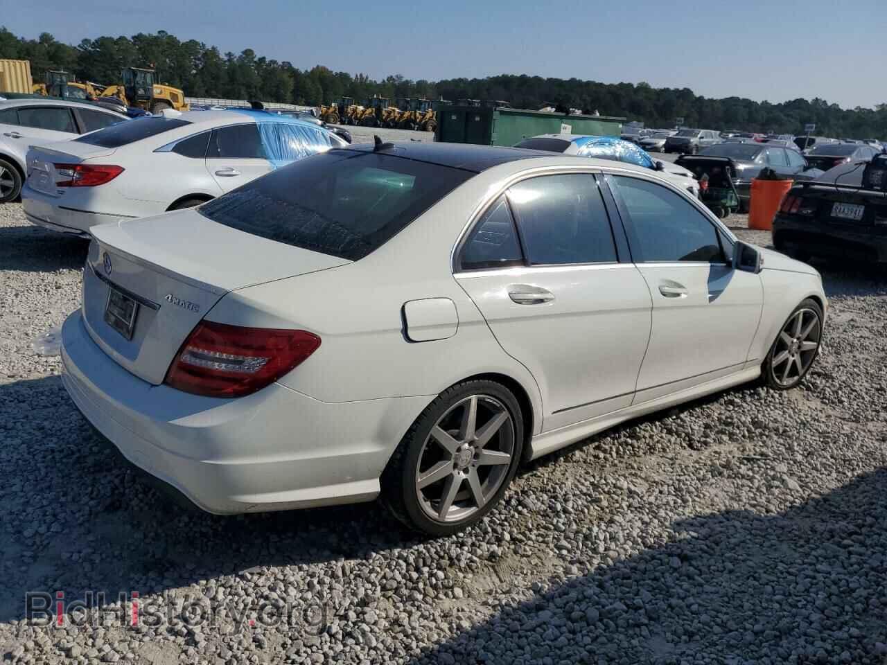 2012 MERCEDES-BENZ C-CLASS - VIN: WDDGF8BB8CA706891 - Фото 3