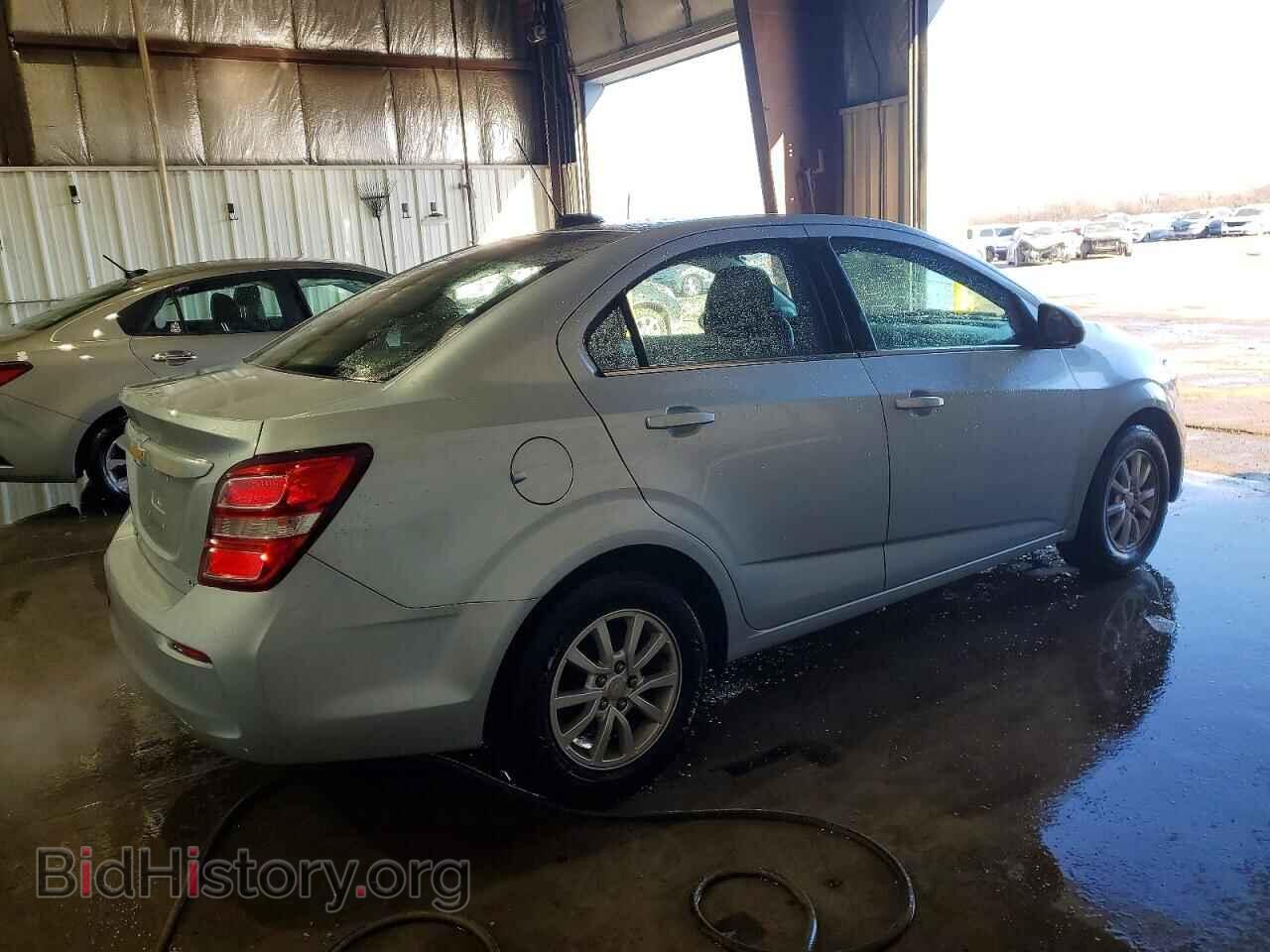 2017 CHEVROLET SONIC - VIN: 1G1JD5SH2H4154456 - Фото 3
