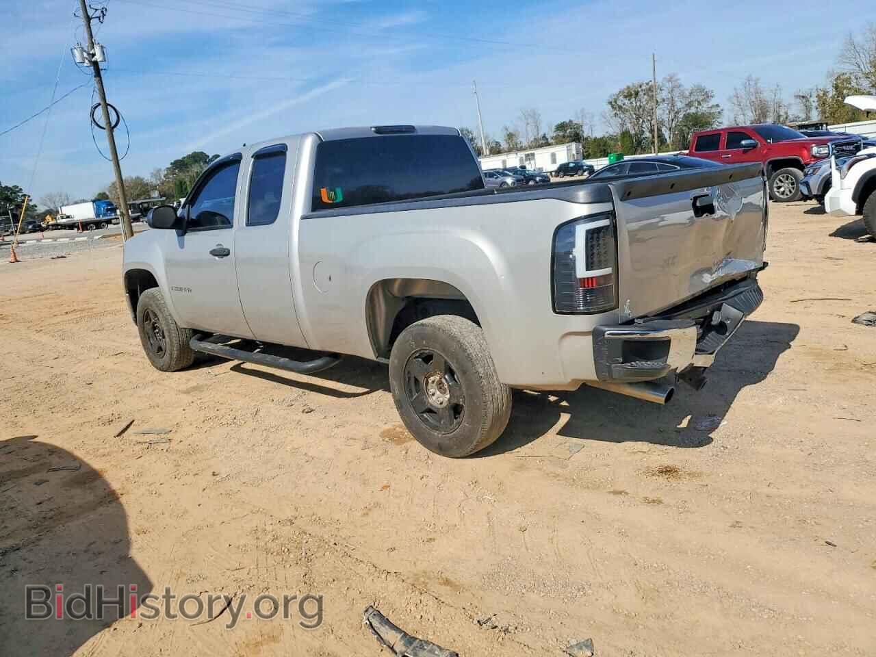 2007 GMC SIERRA - VIN: 2GTEC19J571621327 - Фото 2