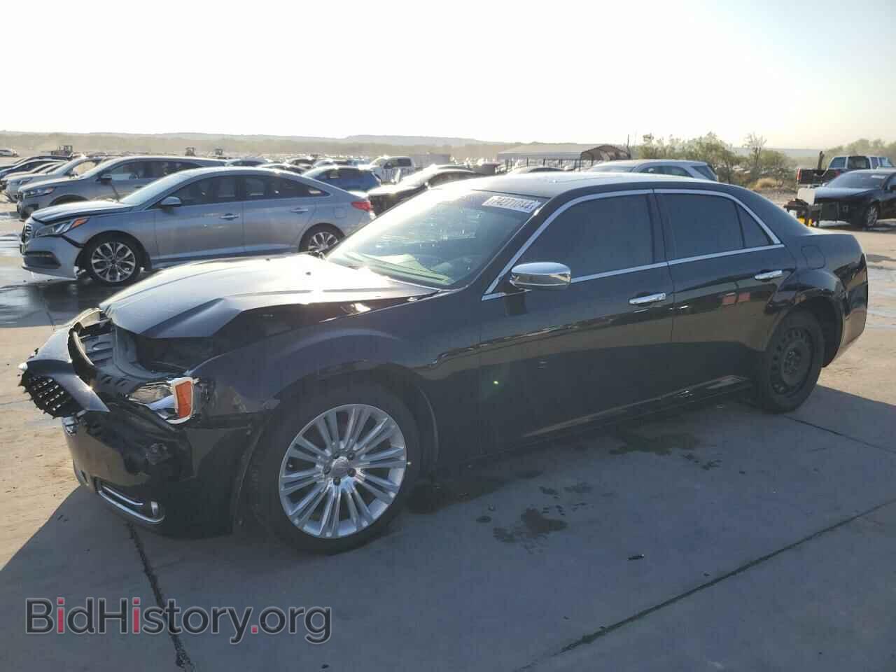 Фотография 2C3CCAEG7EH206942 - CHRYSLER 300 2014