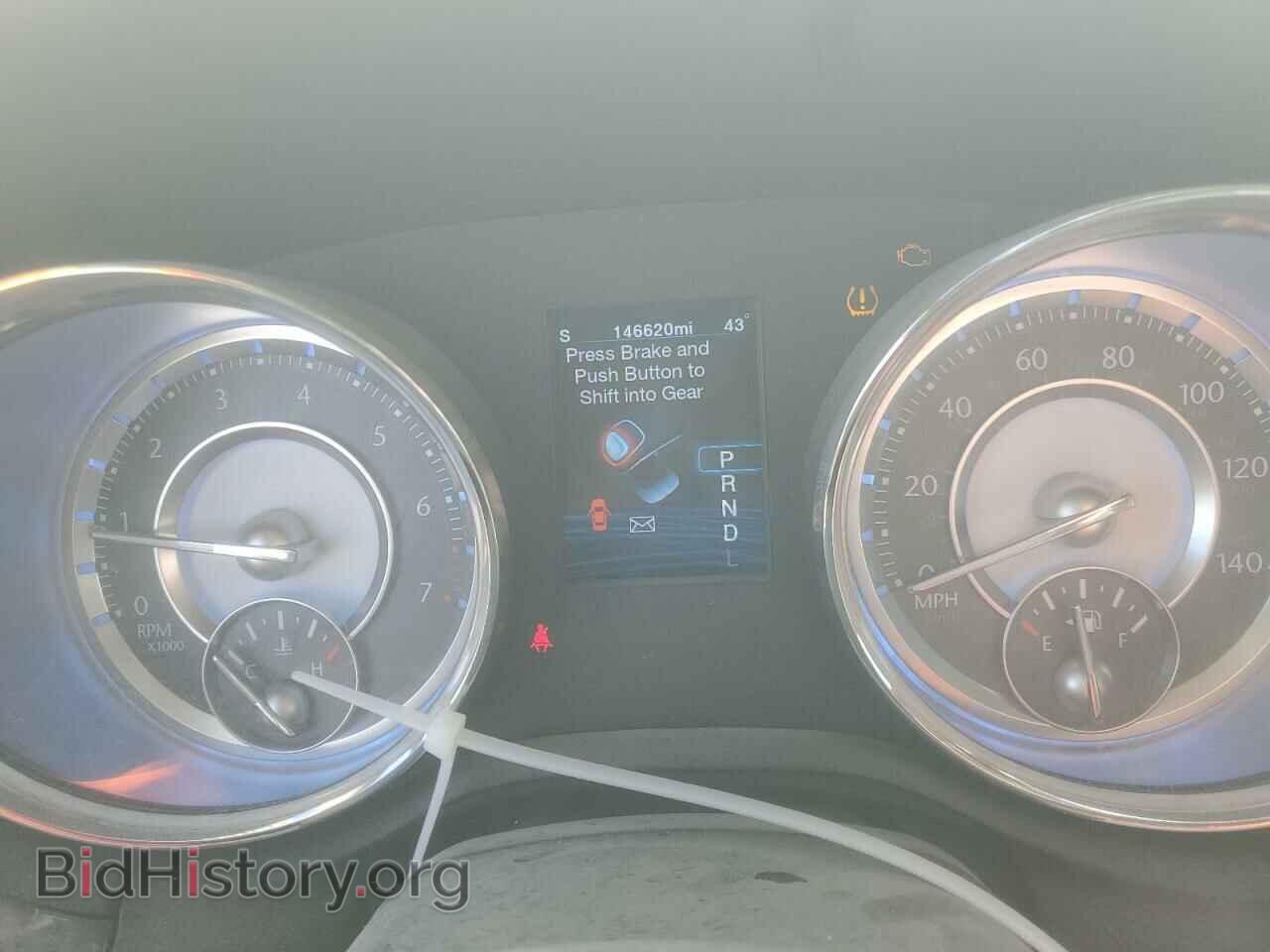 2012 CHRYSLER 300 - VIN: 2C3CCACG3CH204105 - Фото 9