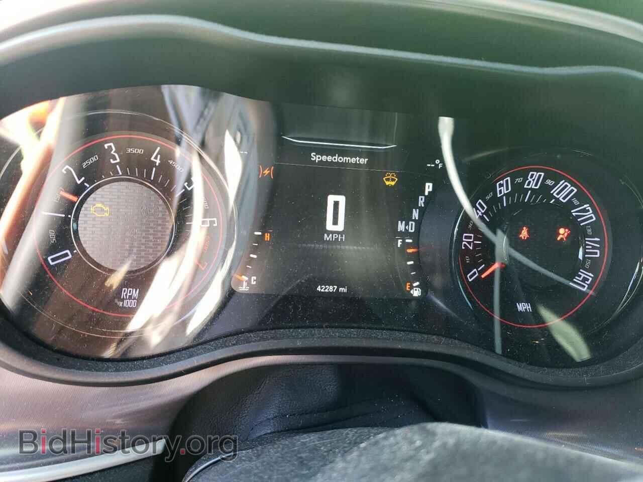2019 DODGE CHALLENGER - VIN: 2C3CDZAG2KH741383 - Photo 9