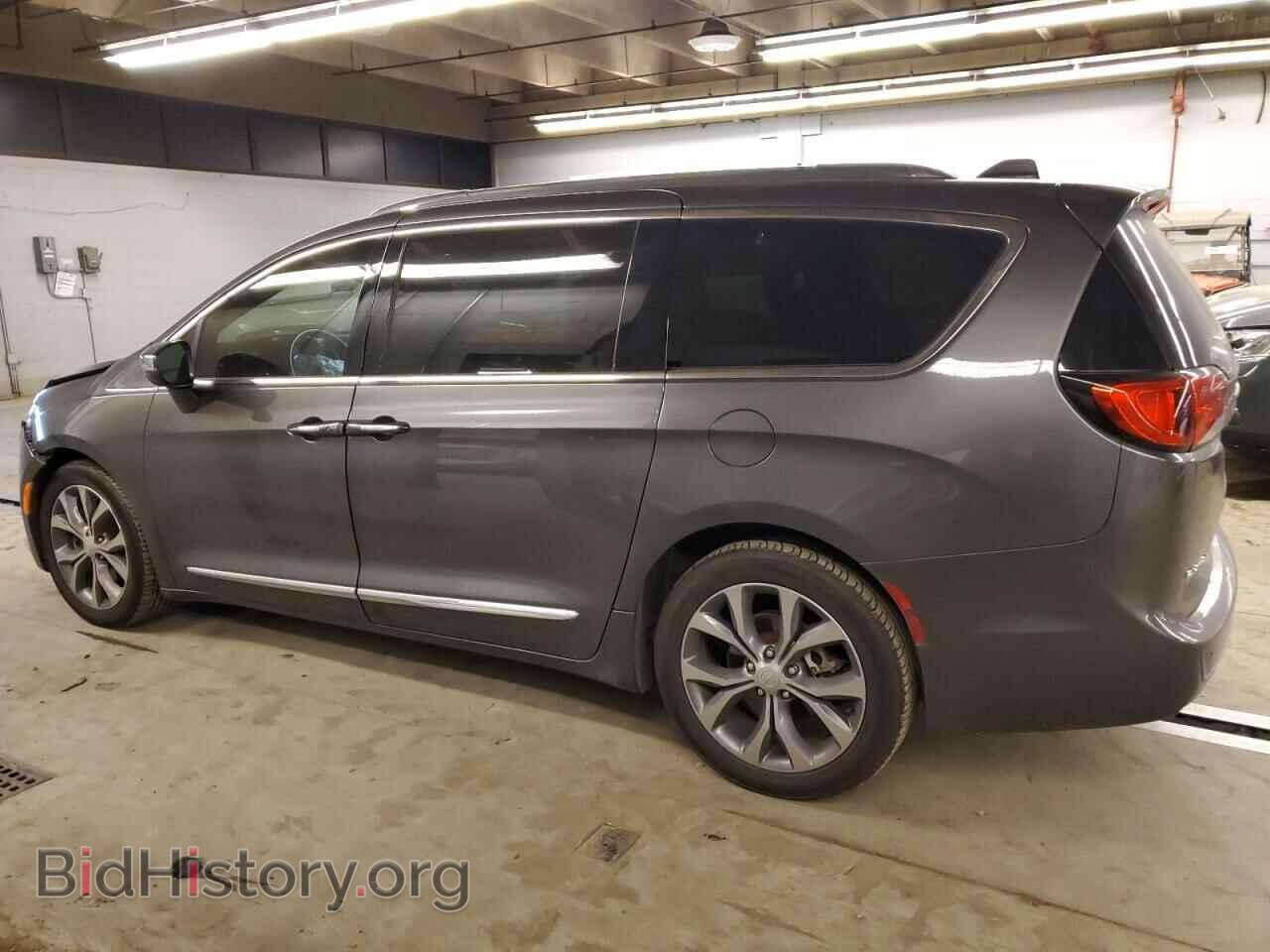 2017 CHRYSLER PACIFICA - VIN: 2C4RC1GG0HR561467 - Photo 2