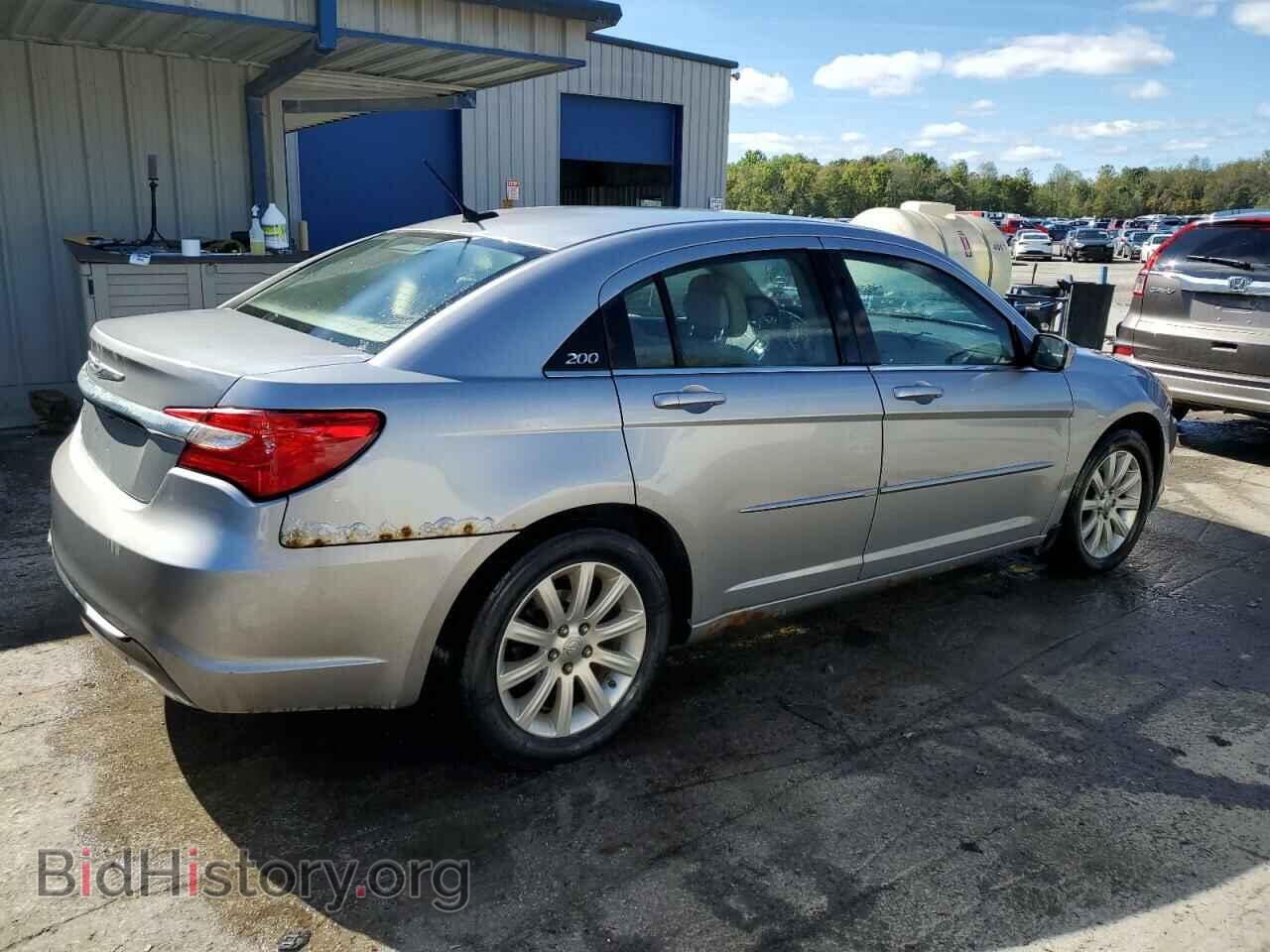 2013 CHRYSLER 200 - VIN: 1C3CCBBG2DN731827 - Фото 3
