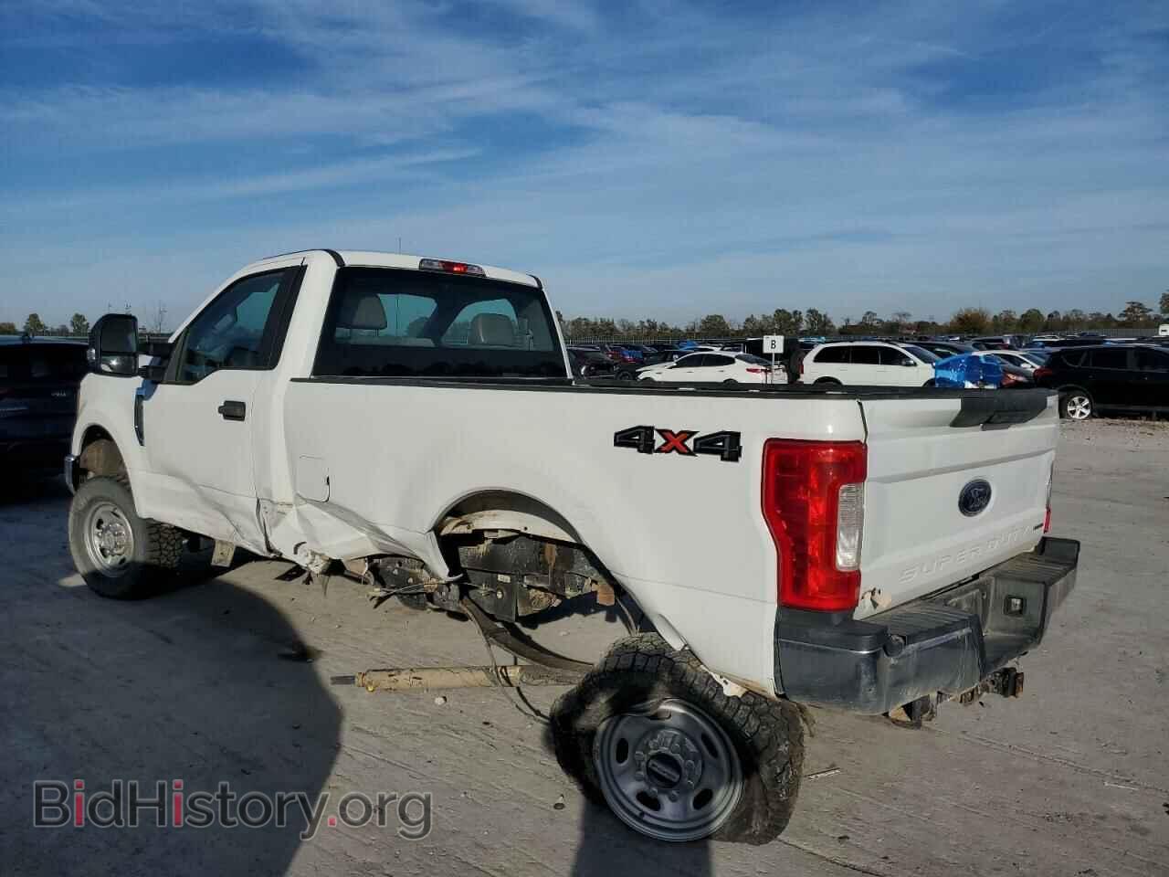2017 FORD F250 - VIN: 1FTBF2B60HED69802 - Фото 2