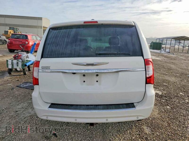 2011 Chrysler MINIVAN (VIN 2A4RR8DG3BR667778) — photo 6 of 13