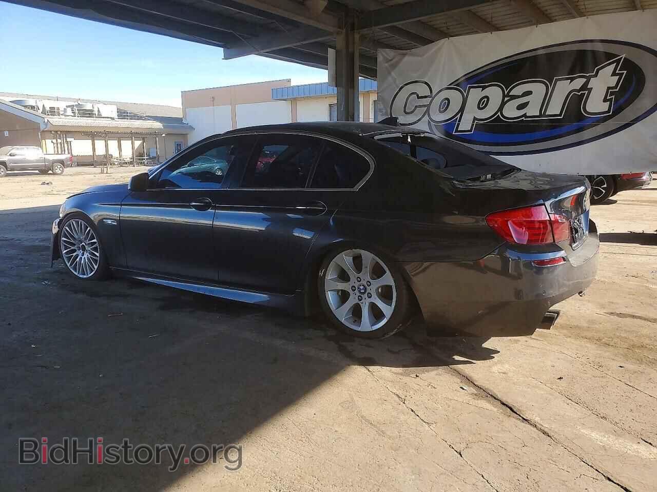 2011 BMW 5 SERIES - VIN: WBAFR7C58BC601560 - Фото 2