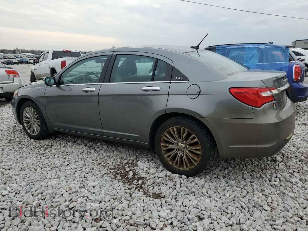 2012 CHRYSLER 200 - VIN: 1C3CCBCB2CN302379 - Photo 2
