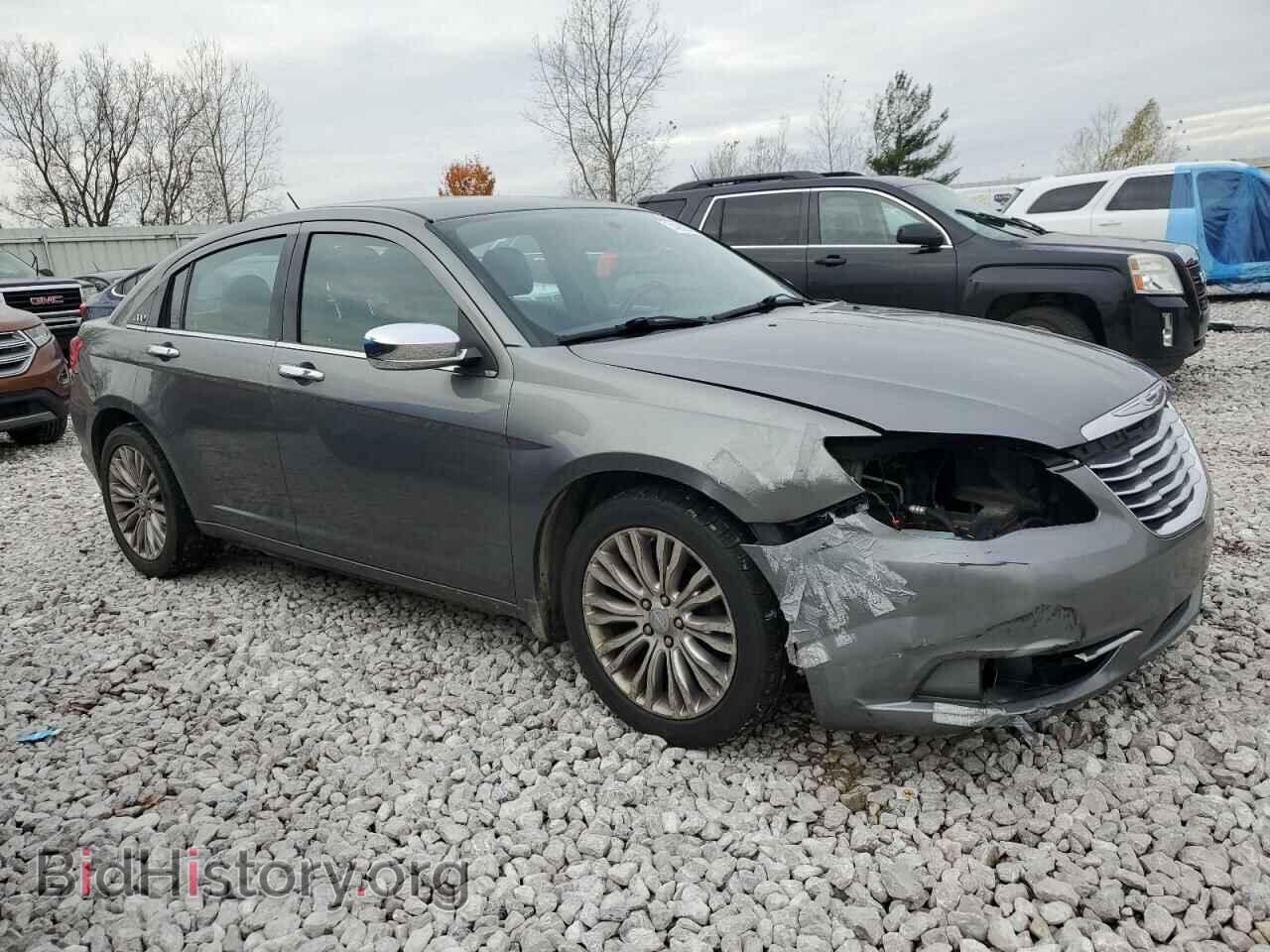 2012 CHRYSLER 200 - VIN: 1C3CCBCB2CN302379 - Photo 4
