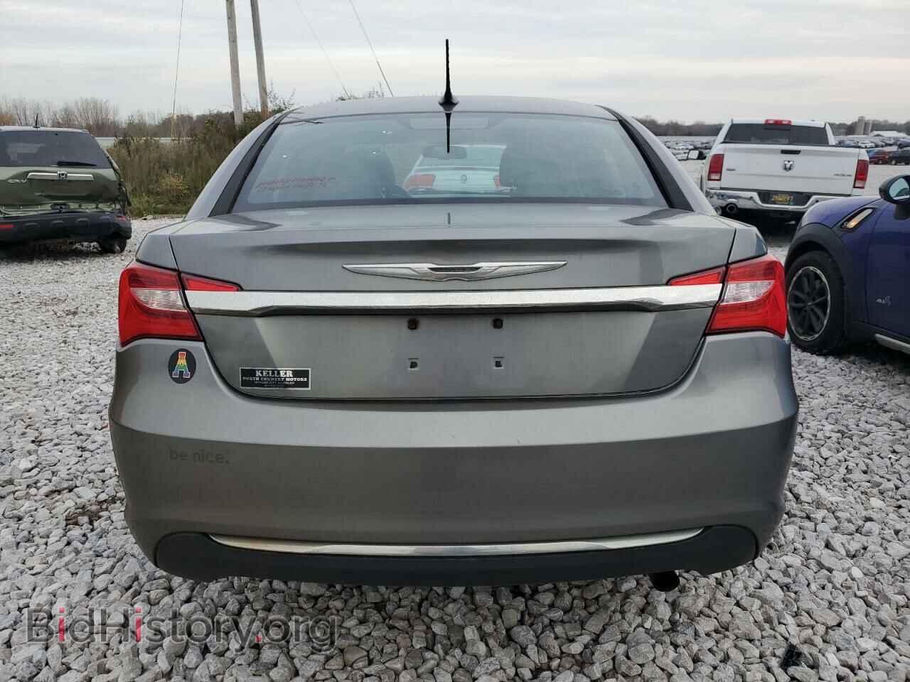 2012 CHRYSLER 200 - VIN: 1C3CCBCB2CN302379 - Photo 6