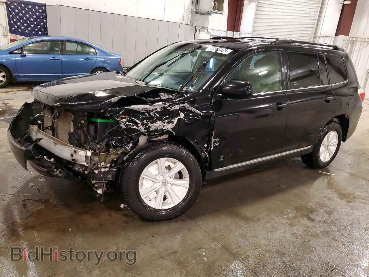 Фотография 5TDBK3EH8DS236854 - TOYOTA HIGHLANDER 2013