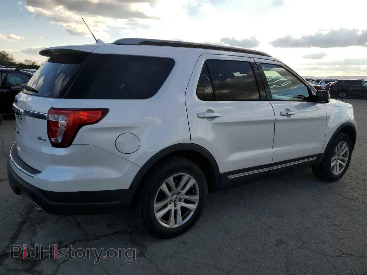 2018 FORD EXPLORER - VIN: 1FM5K8D83JGA75729 - Фото 3