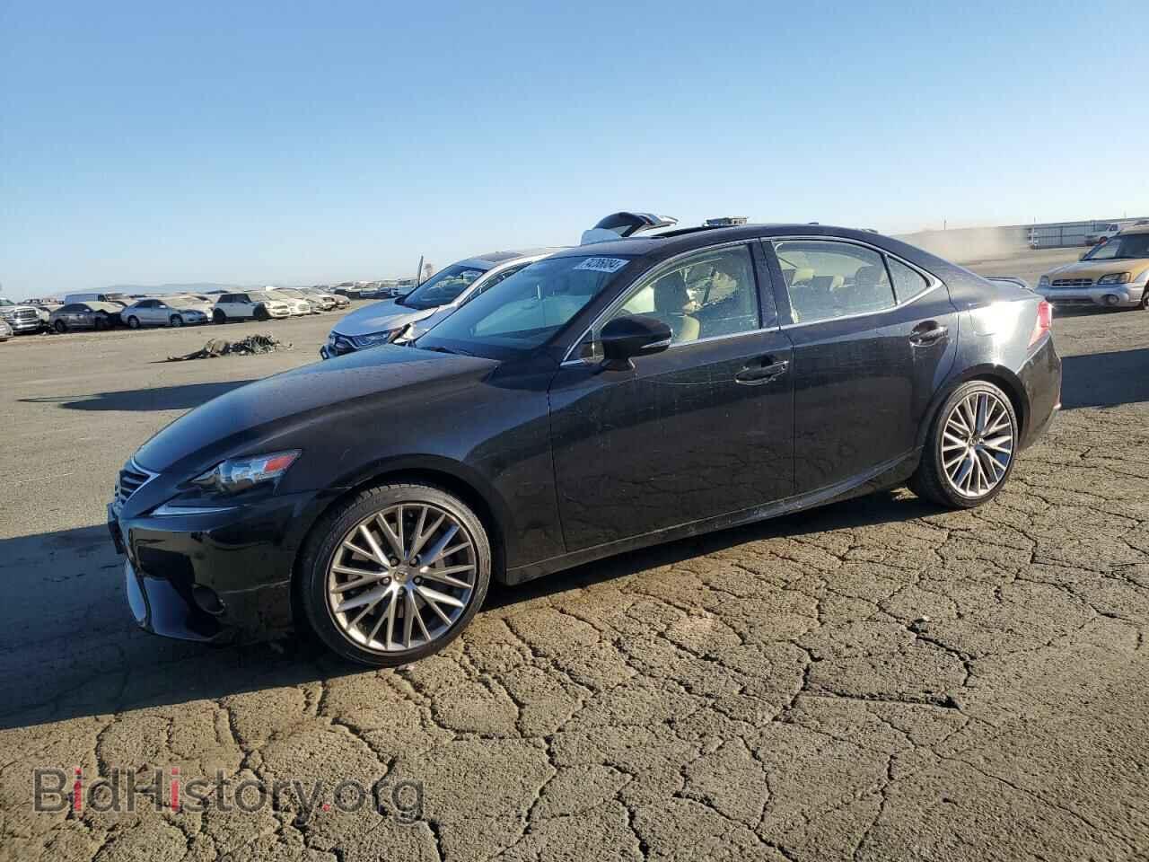 Photo JTHBA1D22G5015697 - LEXUS IS 2016
