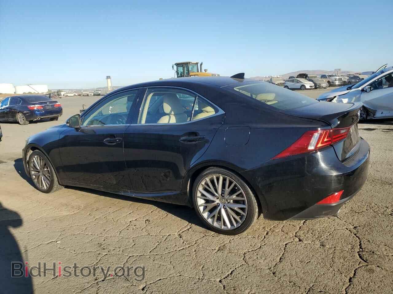 2016 LEXUS IS - VIN: JTHBA1D22G5015697 - Фото 2