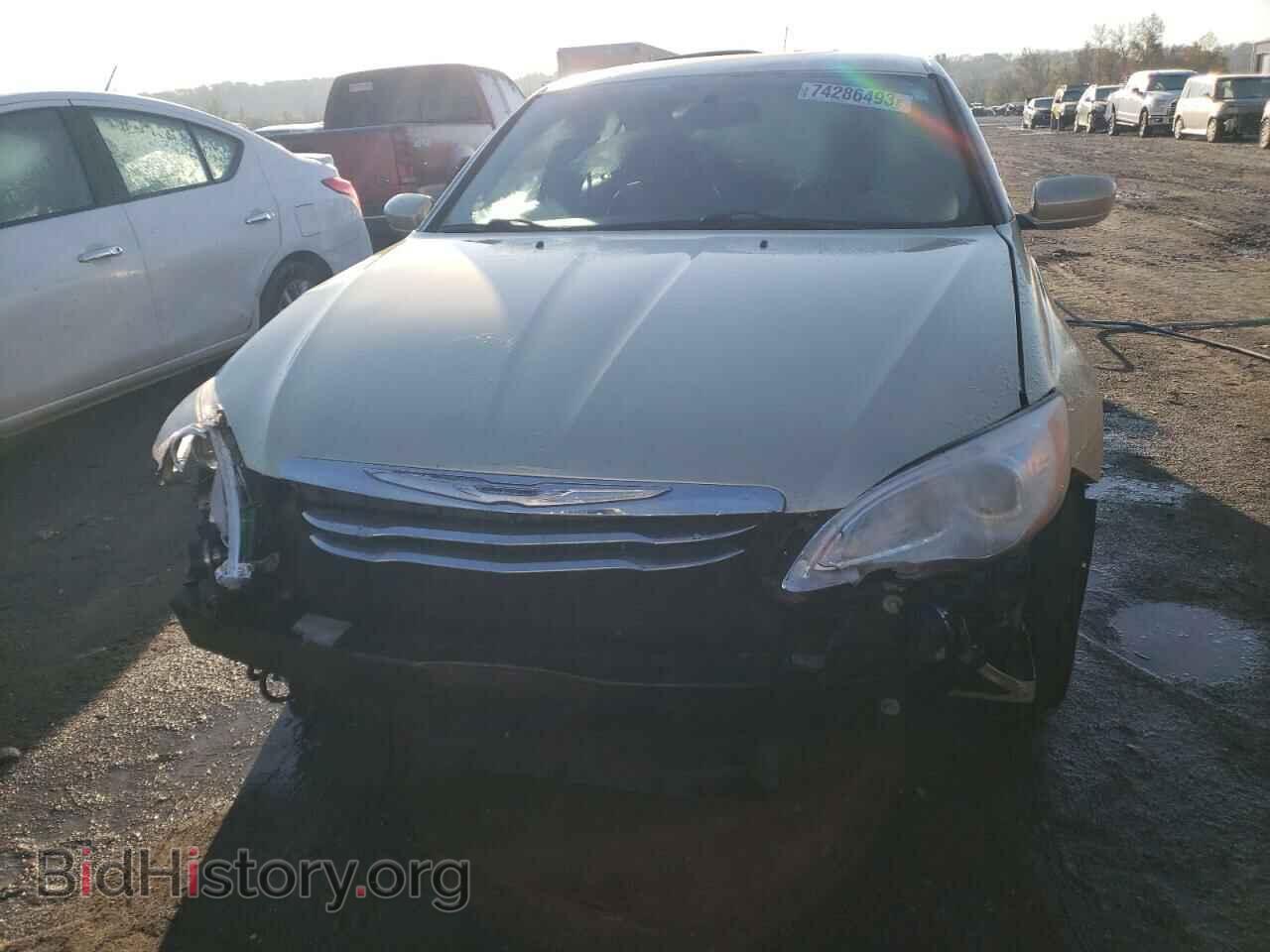 2011 CHRYSLER 200 - VIN: 1C3BC1FB7BN500455 - Фото 5