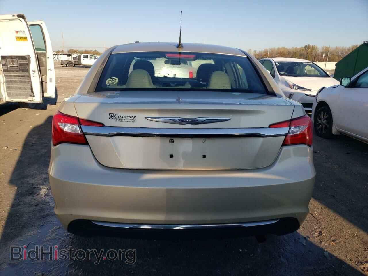2011 CHRYSLER 200 - VIN: 1C3BC1FB7BN500455 - Фото 6