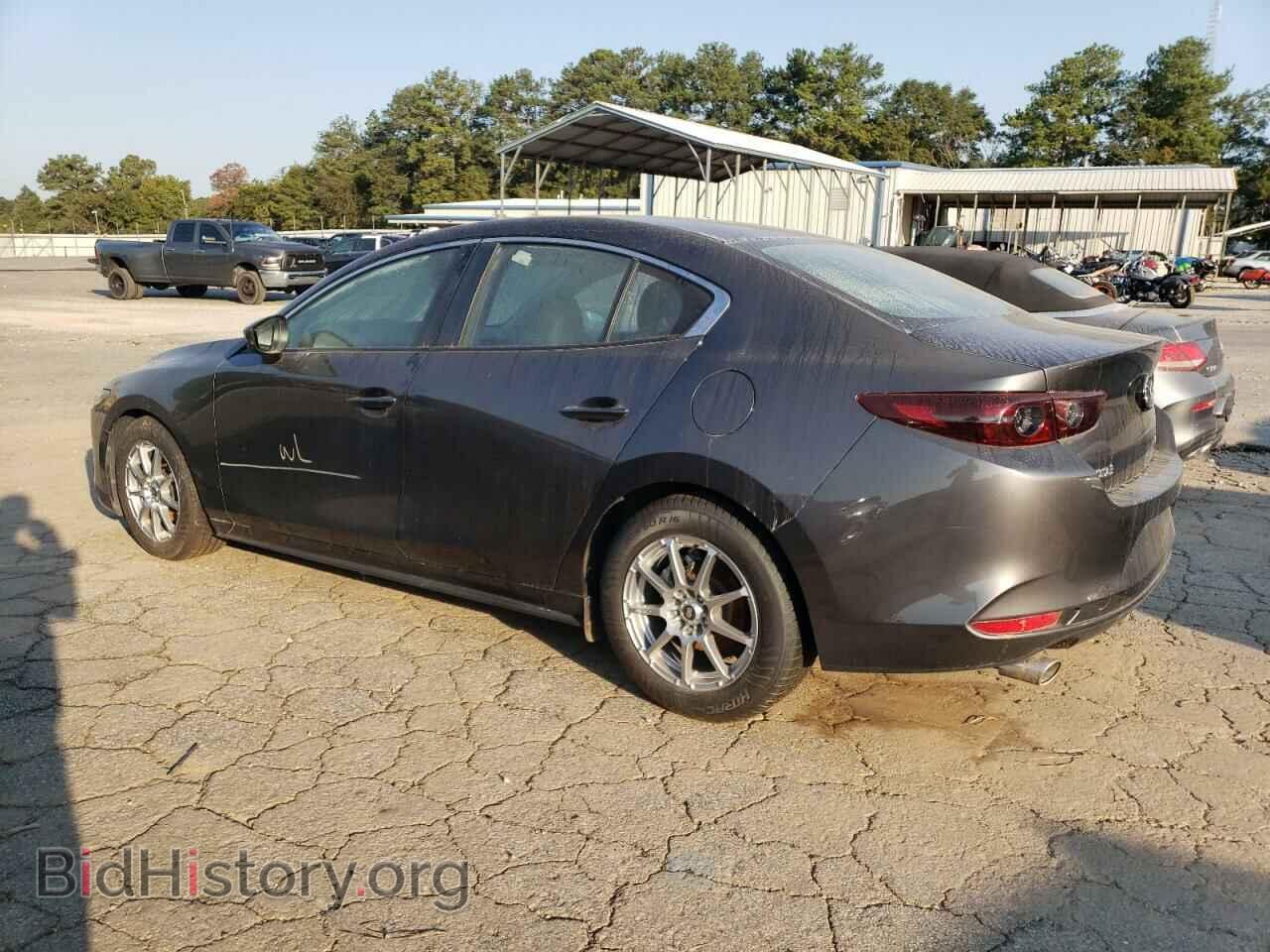 2019 MAZDA 3 - VIN: JM1BPACL4K1107940 - Photo 2
