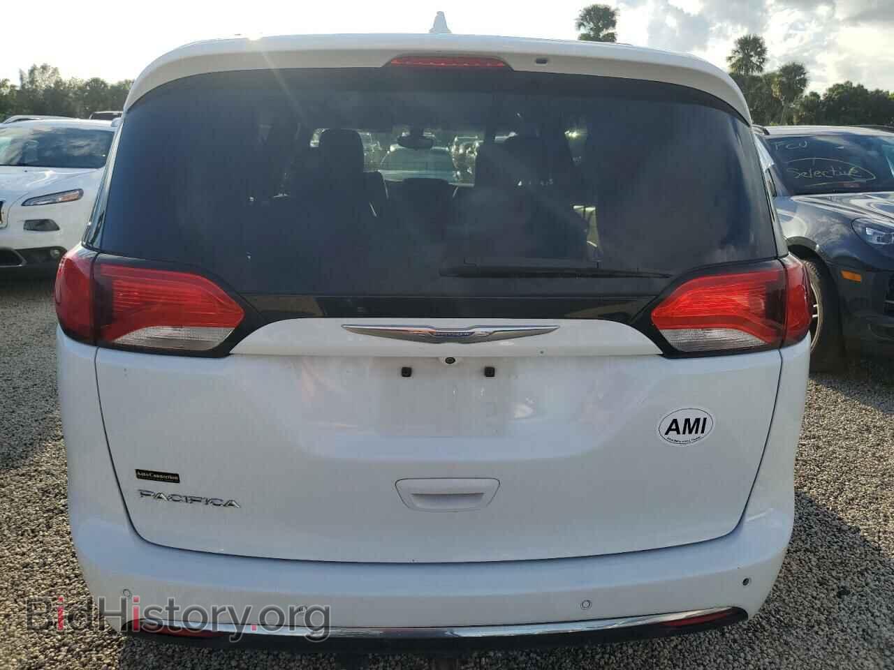 2017 CHRYSLER PACIFICA - VIN: 2C4RC1BG1HR763404 - Фото 6