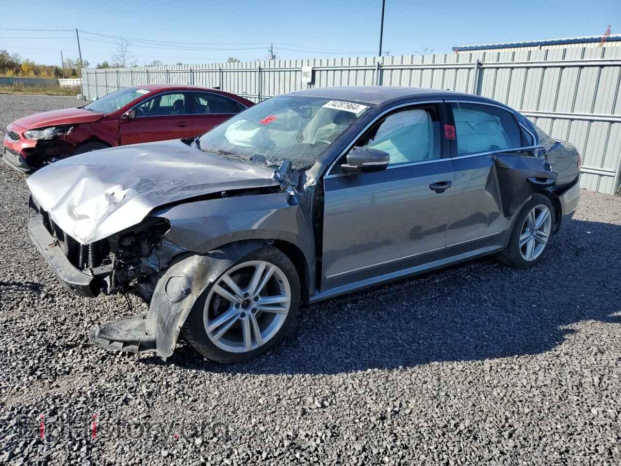 Фотография 1VWCS7A33FC028906 - VOLKSWAGEN PASSAT 2015